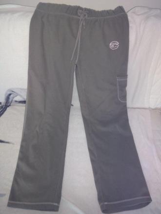 Damske tepláky 38/40, m