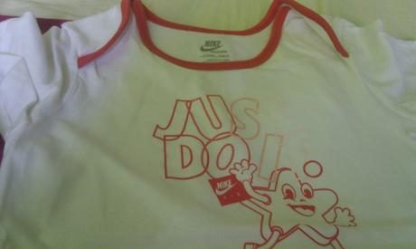 Tricko., nike,122