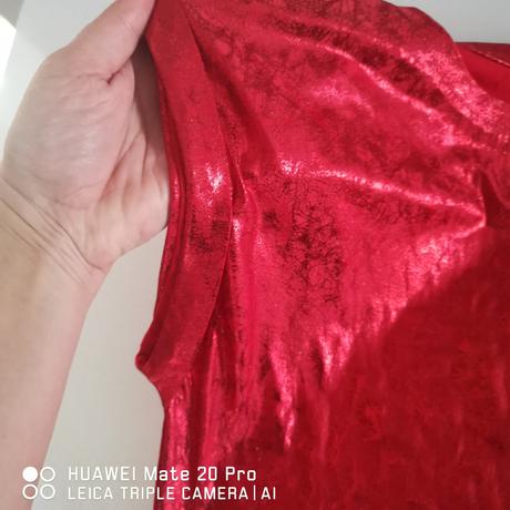 Slavnostne tricko, pepco,l