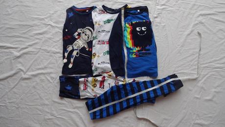 Pyžamo 3 ks veľkosť 116, c&a,116