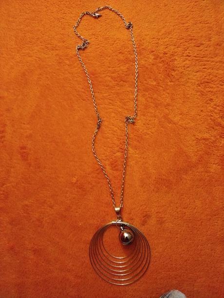 Retiazka s priveskom, 