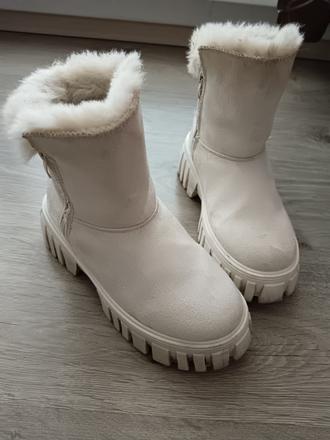 Zimne čižmy, graceland,36