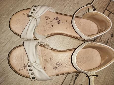 Sandálky, deichmann,33