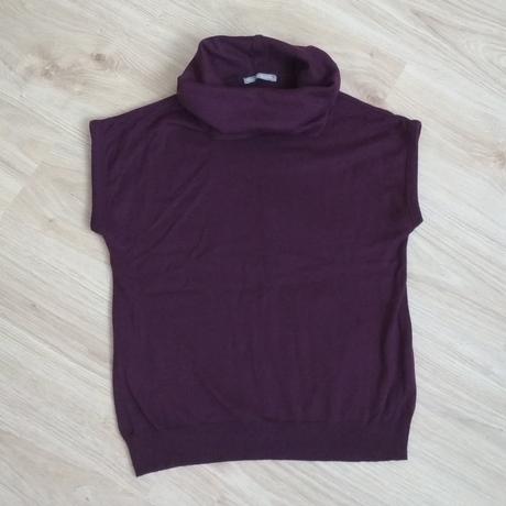 Pletený rolák bez rukávov v. 38/40, 38