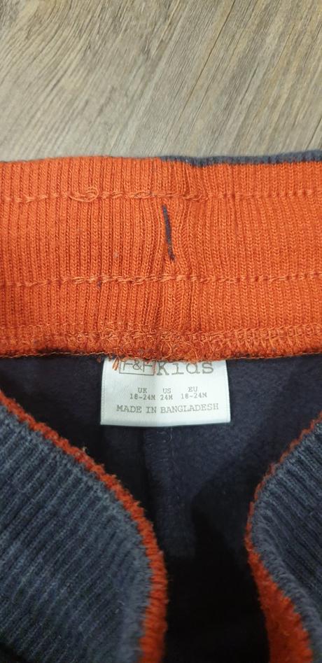 Zateplene teplaciky, f&f,92