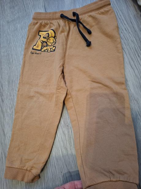 Tepláky pre chlapca 3 ks, 98