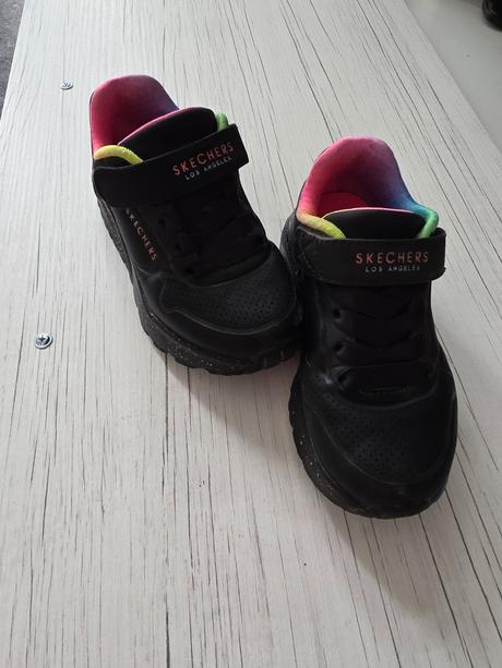 Botasky, skechers,27