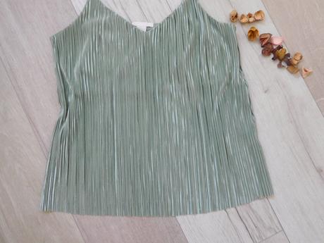 H&m  top zelenkavý pružný-s/m,, h&m,s