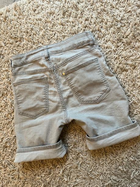 Slim bledosive riflove kratasy, h&m,134