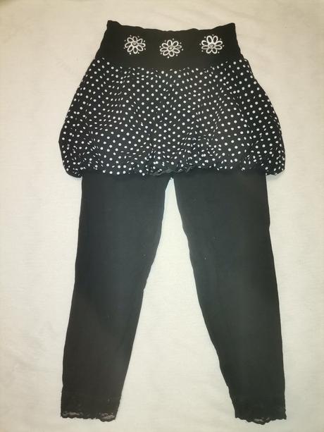 Legíny so sukňou, 122