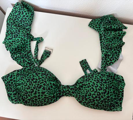 Vrchný diel plaviek s volánmi, gate,34