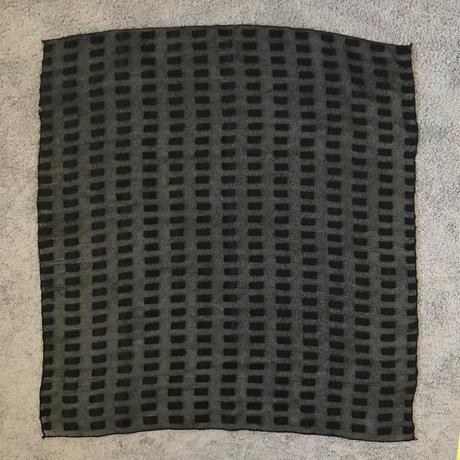 Jemná čierna šatka, 