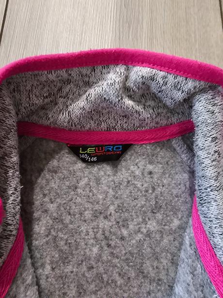 Mikina zn.lewro v.140, lewro,140