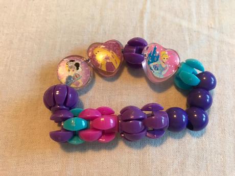 Naramok so srdieckami a princeznami,