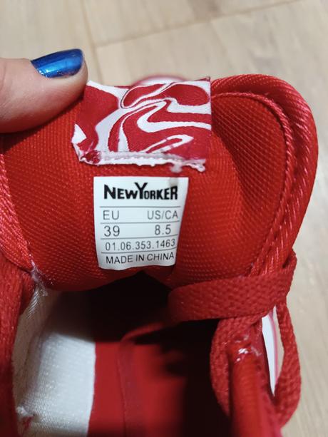 Tenisky newyorker, 39