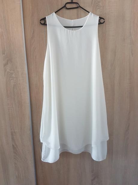 Krásne padavé šaty, l