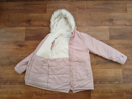 Vetrovka, primark,152