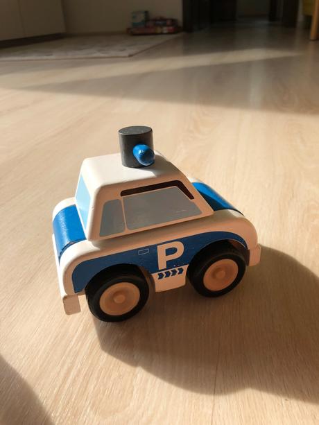 Drevene policajne auto - rozkladacie,