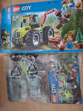 Lego lesný traktor 60181,