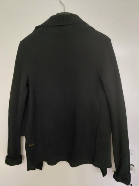 Sveter zn.hugo boss vel.s, hugo boss,s