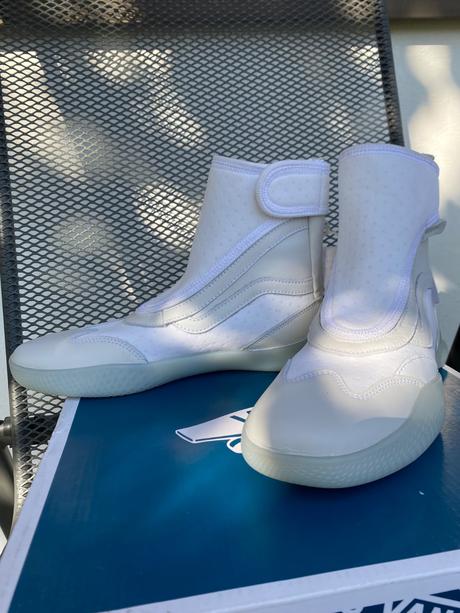 Nádherné tenisky clenkové topánky vans, vans,38