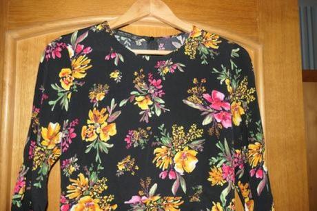 Zara damske letne pohodlne saty s/m, zara,m