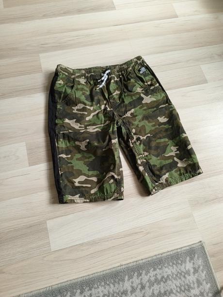 Chlapčenské krátke nohavice, takko,176