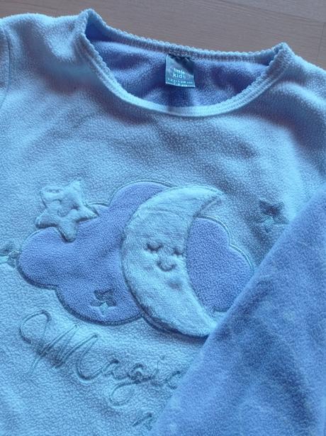 Mäkké pyžamo, 134