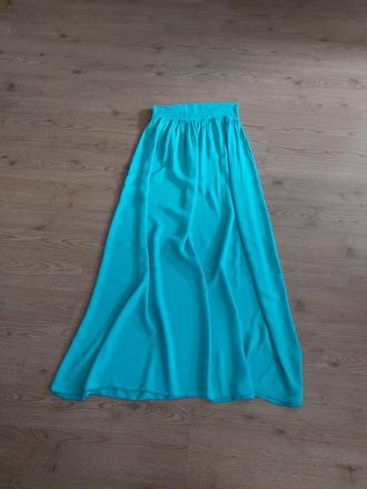 Krásna ležérna sukňa, s