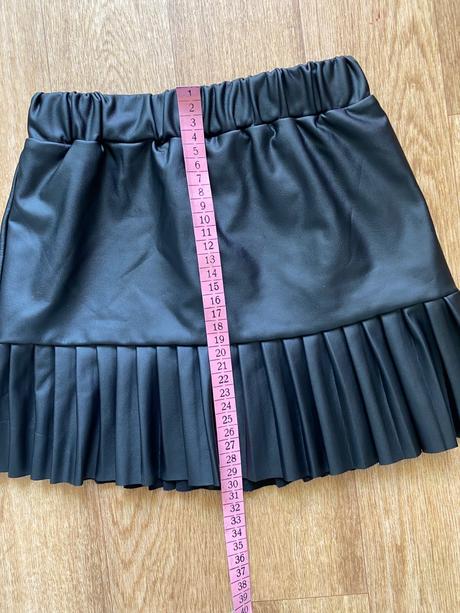 Koženková sukňa, sinsay,110