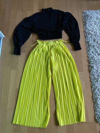 Zara nohavice a blúzka bershka, 140–152