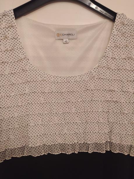 Malé spoločenské šaty, m