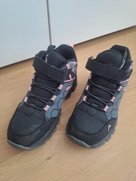 Topanky zn. head  33, 33