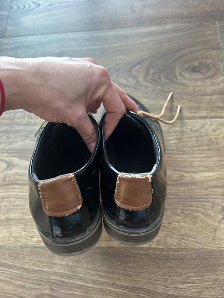 Lakované topánky na šnúrky, 40