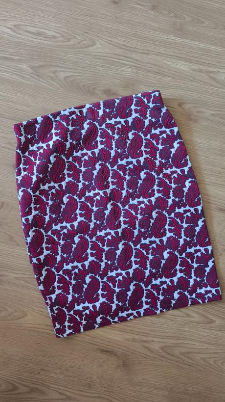 Puzdrová červená sukňa reserved 38, reserved,m