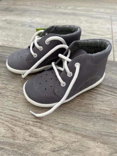 Celokožené topánky, 21