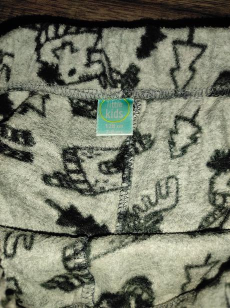 Flišove tepláky, 128