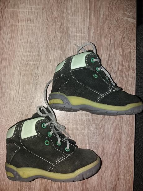 Kožené topánky, 22