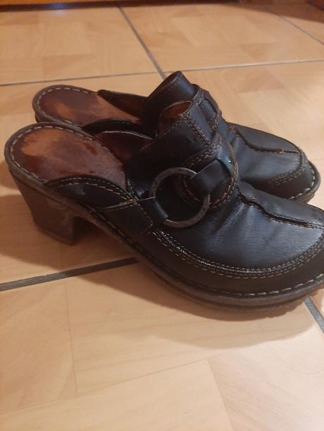 Šľapky kožené, 39