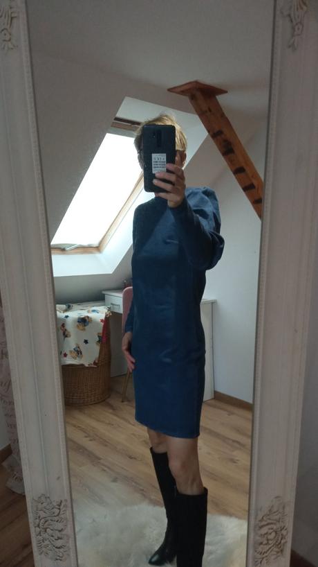 Pekne saty, reserved,xs