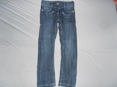 Dievčenské rifle č. 122, okay,122