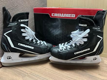 Pánske ľadové korčule v. 40, crowned,40