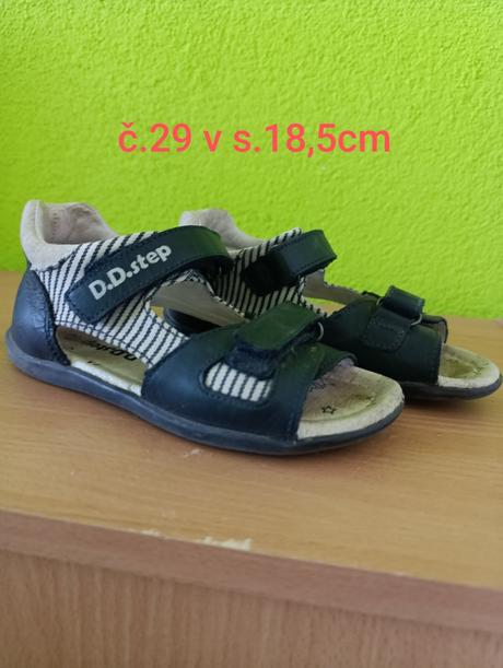 Sandále, d.d.step,29