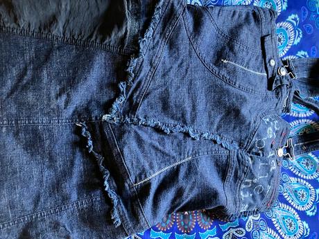 Rifľové šaty, aeropostale,m