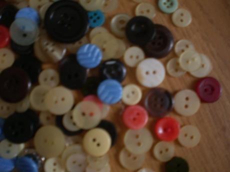 Gombíky v krabičke, 