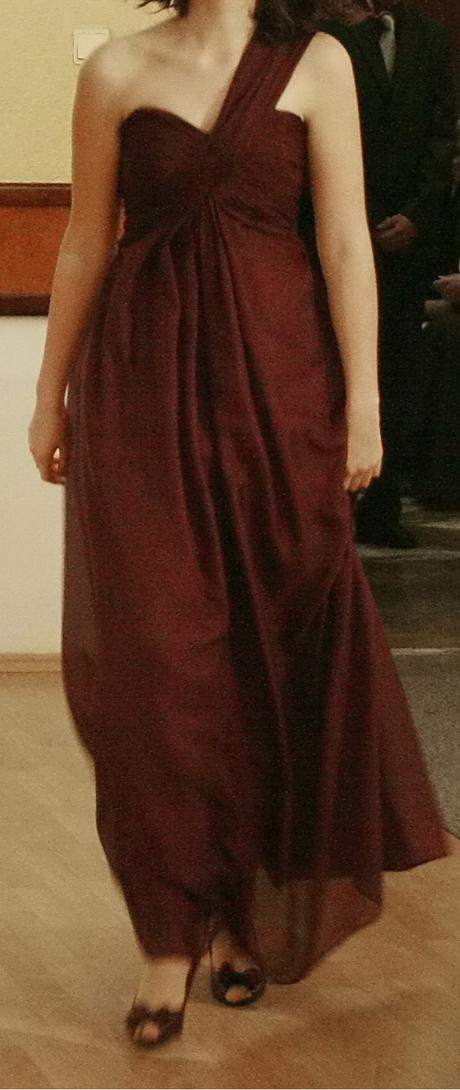 Šifónové spoločenské šaty 38-40, 38