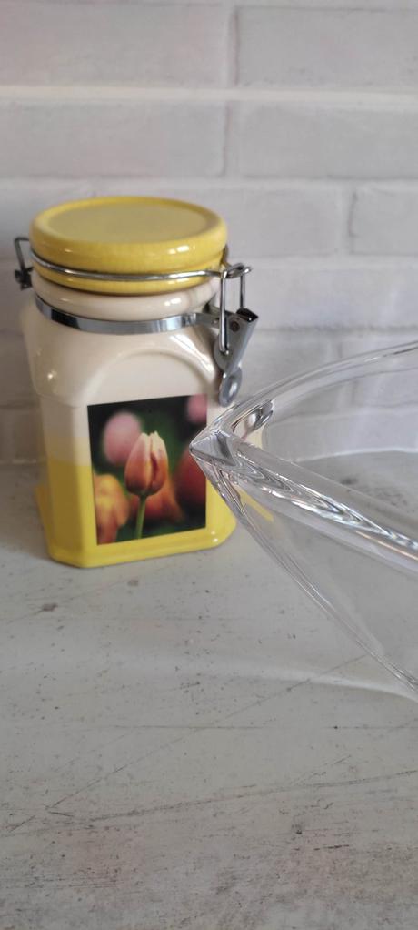 Sklenená misa, dóza, 