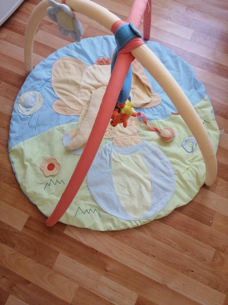 Hracia deka disney macko pu, 