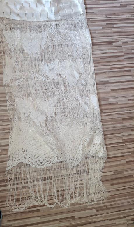 Maslová šnúrková záclona, 