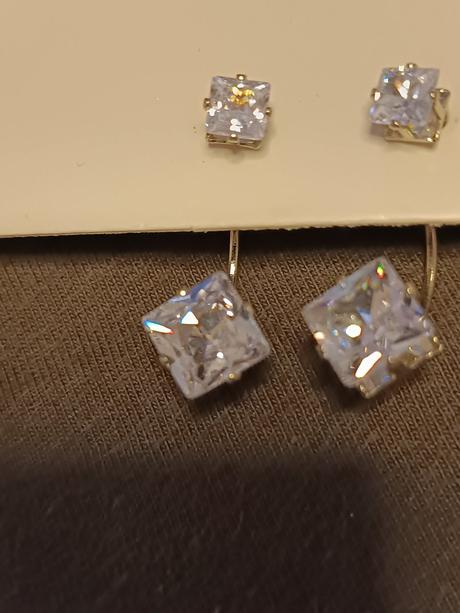 Strieborne náušnice,